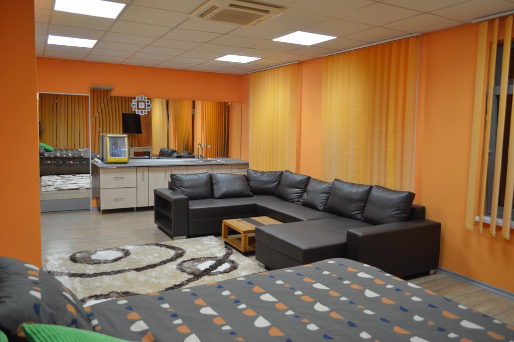 Ferienwohnung Dakar Experience Satu Mare Exterior foto