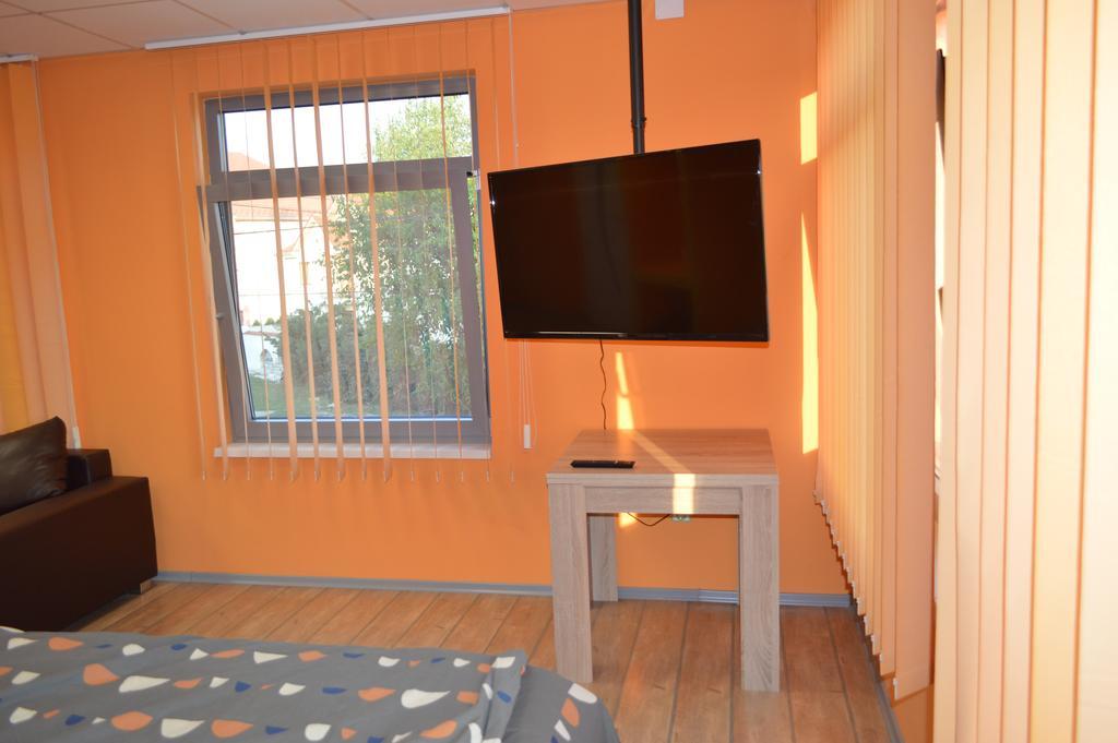 Ferienwohnung Dakar Experience Satu Mare Exterior foto