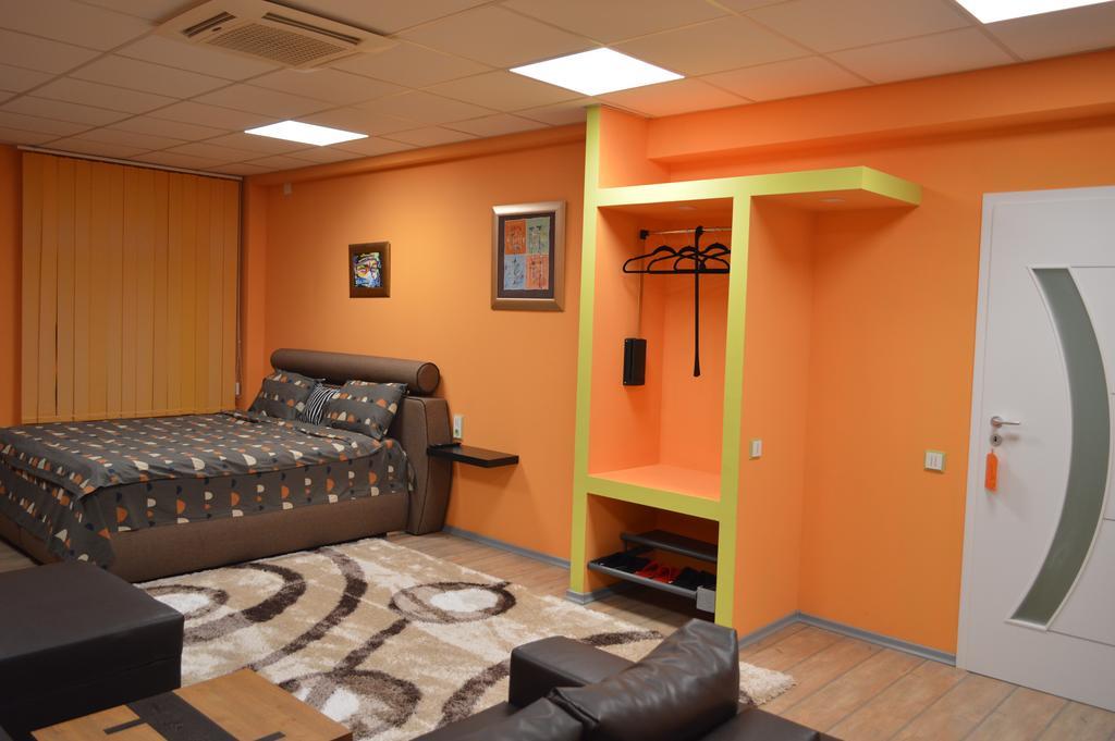 Ferienwohnung Dakar Experience Satu Mare Exterior foto