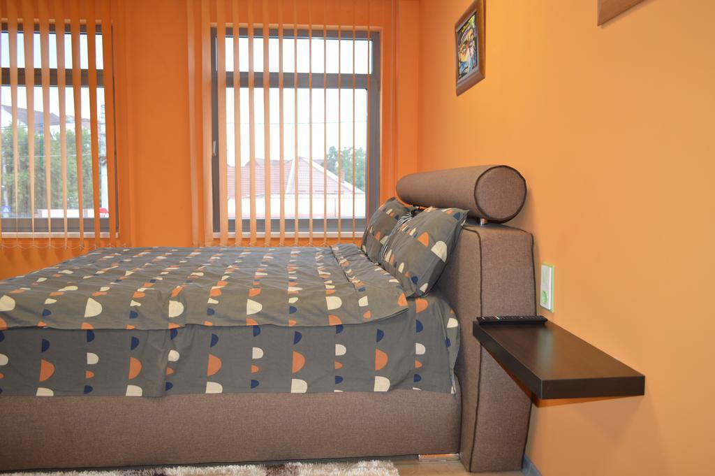 Ferienwohnung Dakar Experience Satu Mare Exterior foto